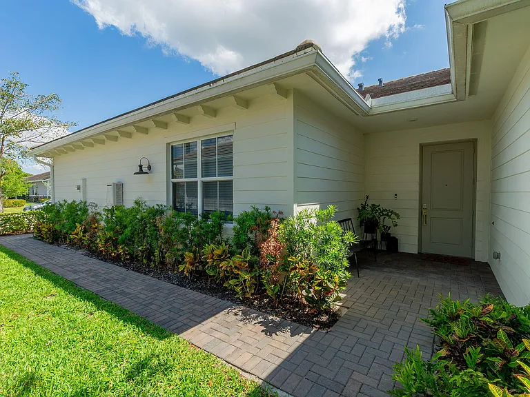 19546 Weathervane Way — Photo 5