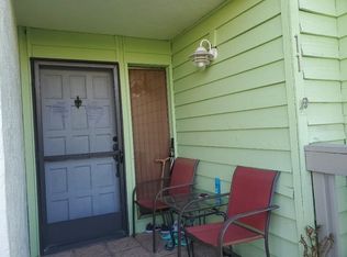 318 Windrush Blvd APT 9, Indian Rocks Beach, FL 33785