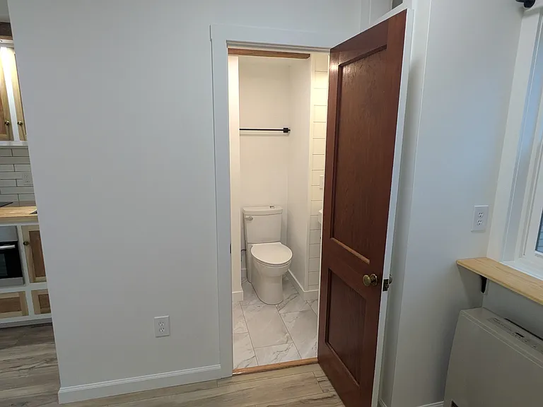 4488 14th Rte #3 — Photo 5