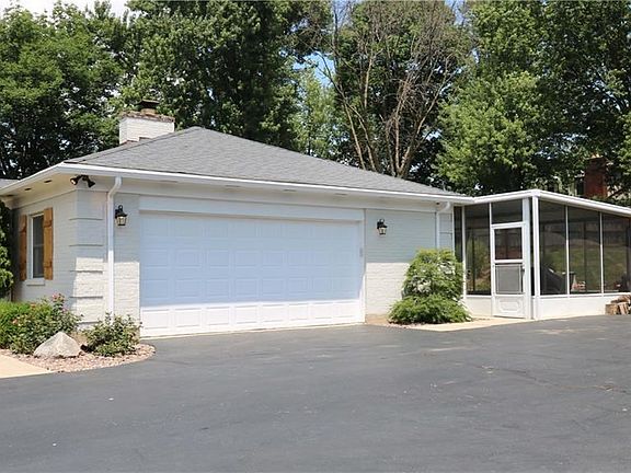 4th image of 6512 Foursome Ln