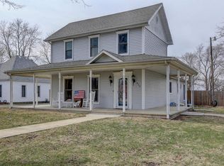933 N Morgan St, Bement, IL 61813