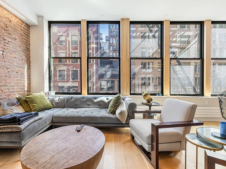 46 W 21st St #4 — Photo 4