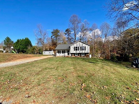 4th image of 145 Pumpkin Patch Dr