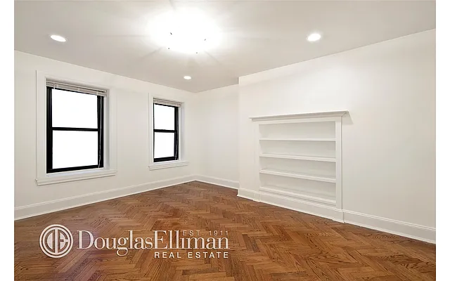 Rented by Douglas Elliman | media 42