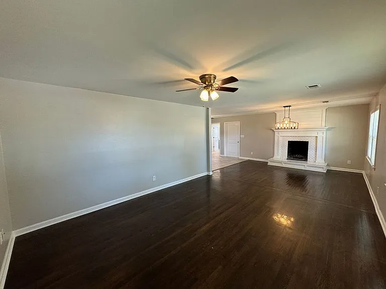 101 Rainbow Dr — Photo 7