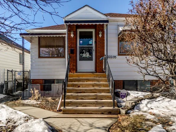 11222 95th St NW, Edmonton, AB T5G 1K9