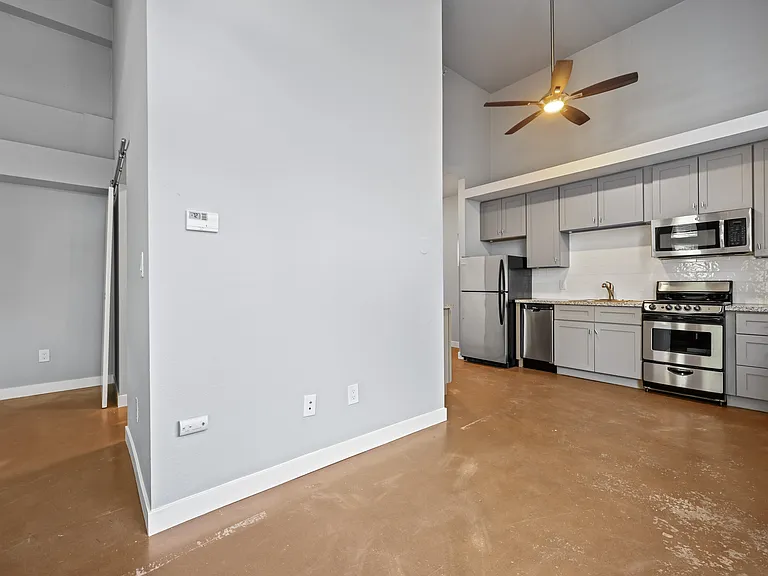 Sheridan Station Lofts — Photo 19