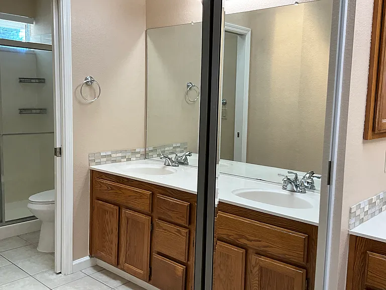 8940 Meadowspring Dr — Photo 13