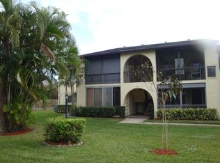 318 Pine Ridge Cir APT C-2, Greenacres, FL 33463
