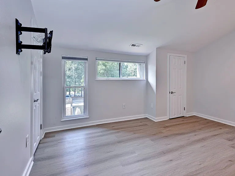 106 Harrops Gln — Photo 14