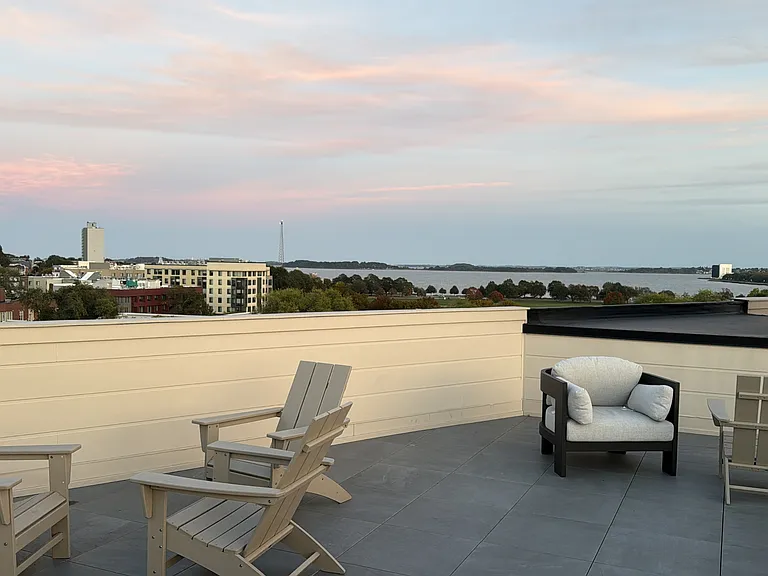 267 Old Colony Ave #1 — Photo 17