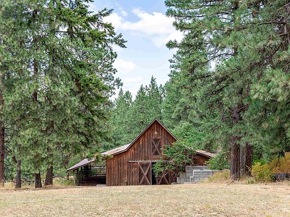 5th image of 1050 Paradise Ridge Rd