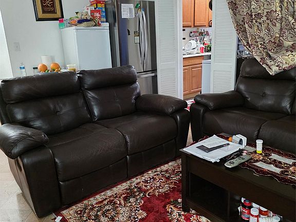 2nd image of 2661 Marion Ave #1H