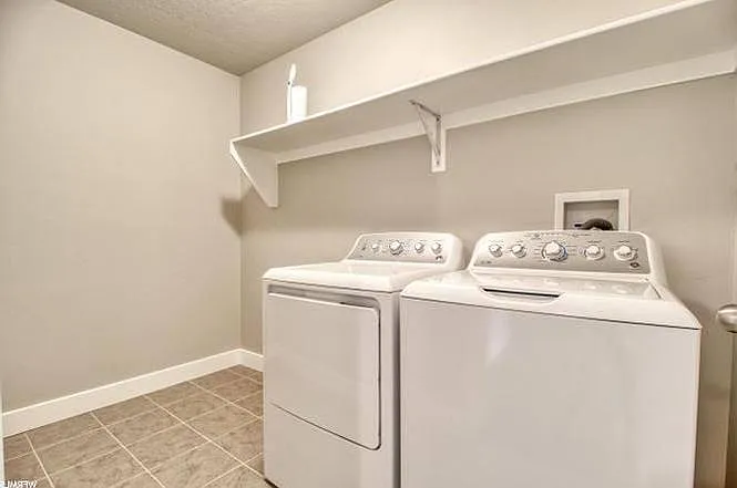 Washer & Dryer included