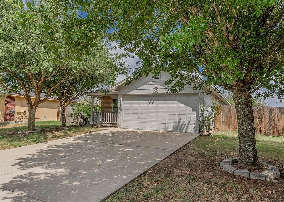 1st image of 506 Garrett Ct