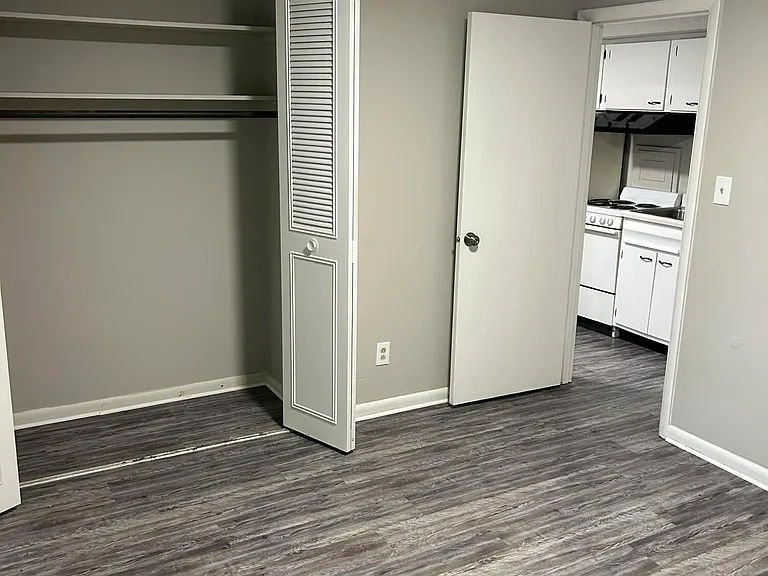 449 Mount Holly Ave #2 — Photo 9
