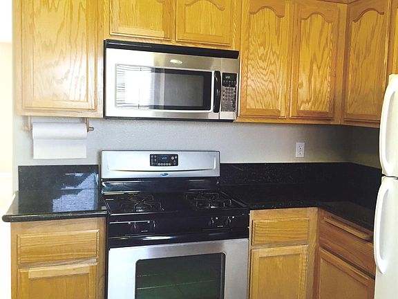 4th image of 15428 Dalscote St