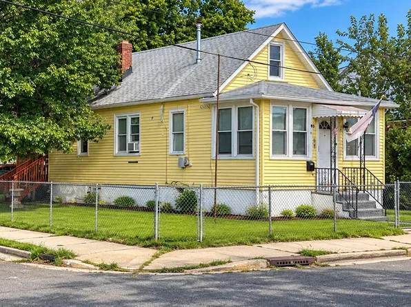 45 Myrtle Avenue, Keansburg, NJ 07734