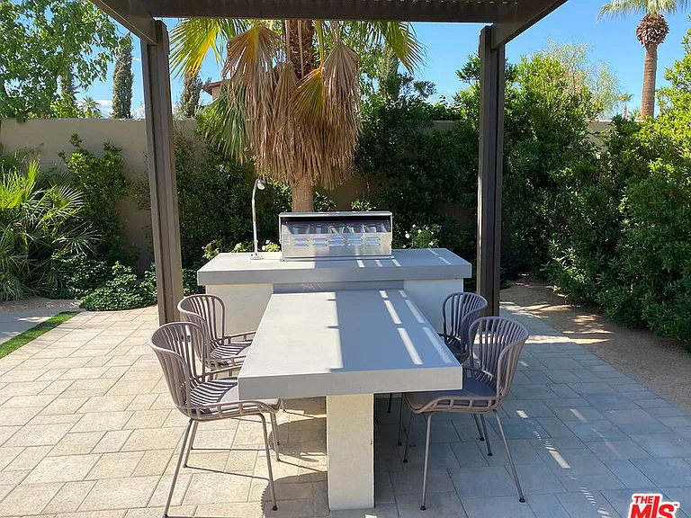 81765 Four Seasons Pl — Photo 4