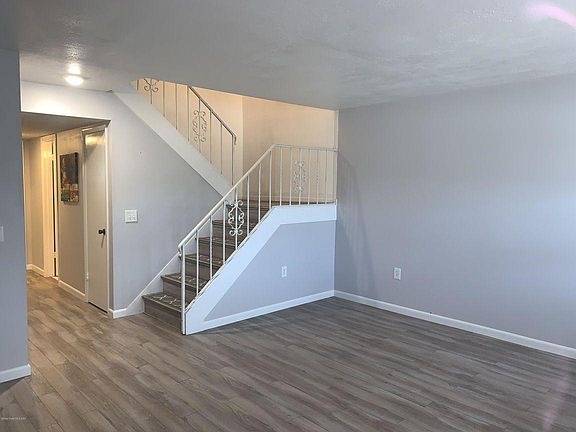 2nd image of 565 Desoto Pkwy #565