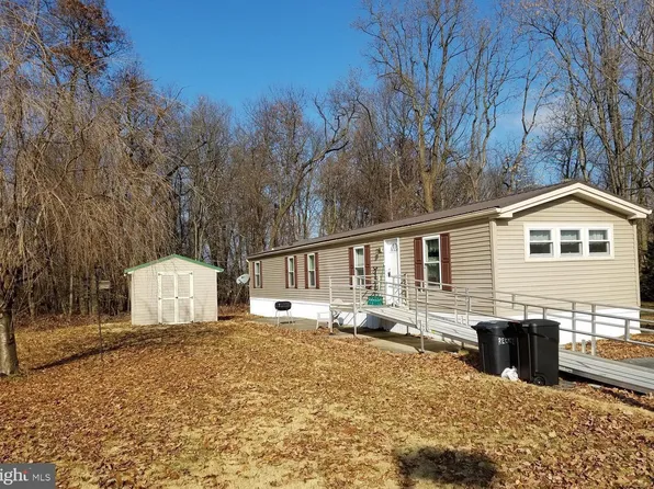 9 Carol Ann Dr, Lebanon, PA 17046
