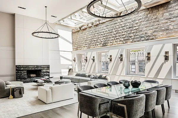 Rented by Compass | media 33