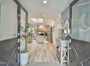 6456 Maplegrove St, Oak Park, CA 91377