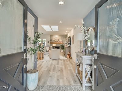 6456 Maplegrove St, Oak Park, CA, 91377
