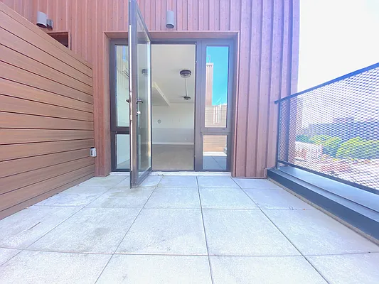 Rented by Nooklyn NYC LLC | media 125