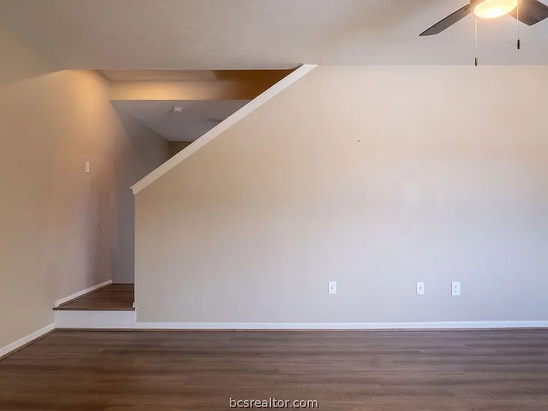 4513 Carter Creek Pkwy #7 — Photo 3