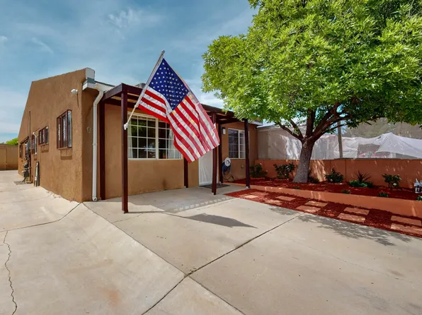1141 Calle Mesquite, Bernalillo, NM 87004