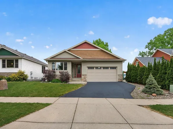 1589 Christie Pl, Saint Paul, MN 55106