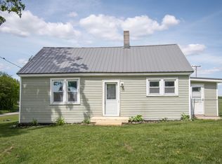 1241 S Main St, Wolflake, IN 46796