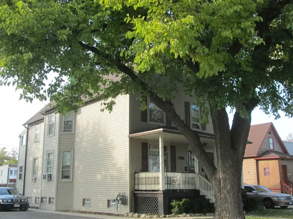 1316 S 4th Ave, Maywood, IL 60153