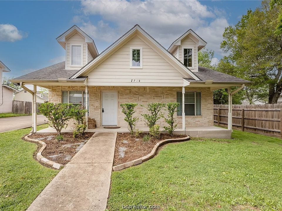 1st image of 1718 Boardwalk Ct #A