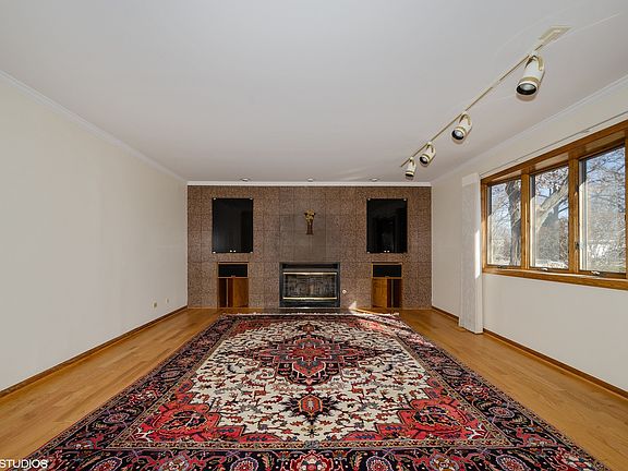 3rd image of 2846 Fredric Ct