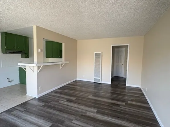 1127 E Wanamaker Dr APT C, Covina, CA 91724