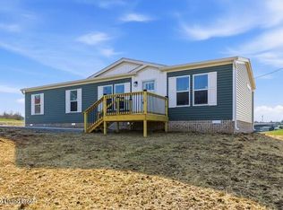 4368 Woodland Rd, Vine Grove, KY 40175