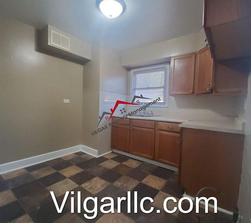 1156 Morton St Gary, IN Zillow Apartments for Rent in Gary