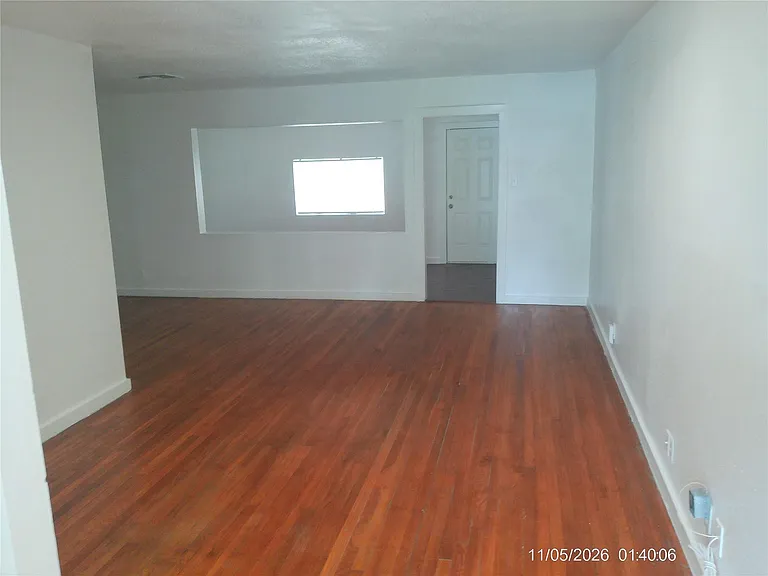 5319 Newkirk Ln — Photo 4