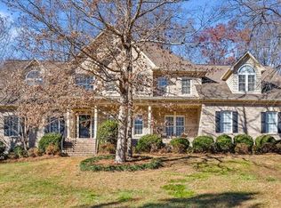 6603 Stonecroft Dr, Oak Ridge, NC 27310