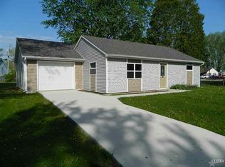 916 Chamberlin Ct, New Haven, IN 46774