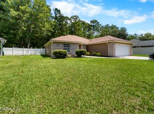 618 Hibernia Oaks Dr, Fleming Island, FL 32003