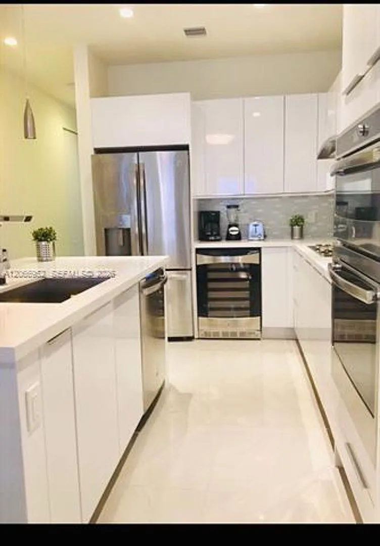 10260 NW 63rd Ter cu-201, Miami, FL 33178 — Photo 2