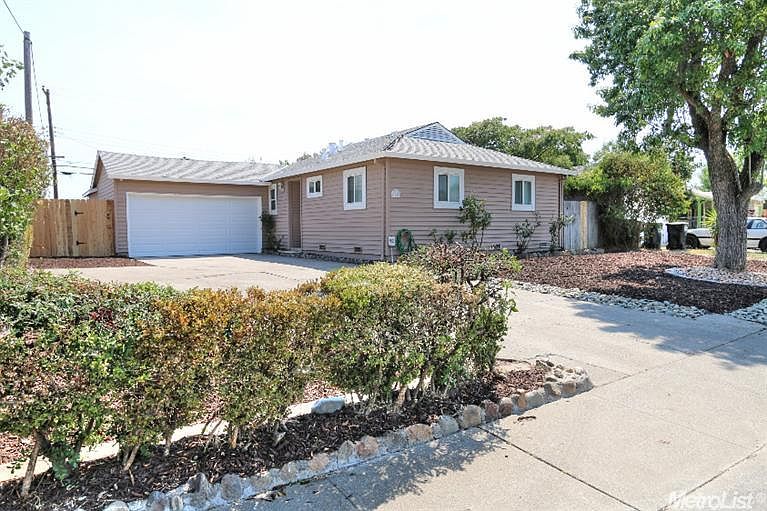 1st image of 3716 Payne Way