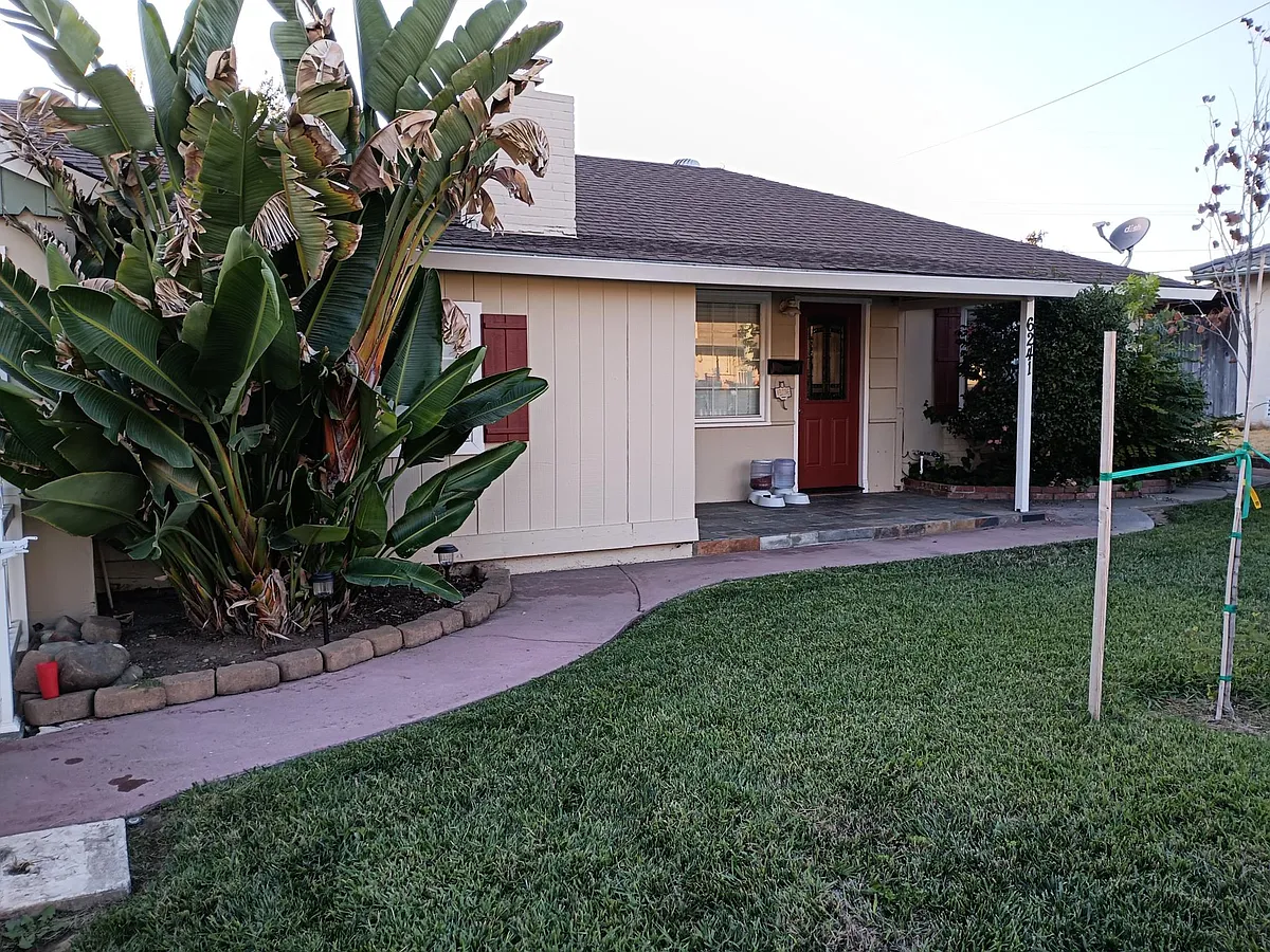 Building Photo - 6241 Claussen Way