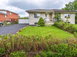 3773 Darla Dr, Mississauga, ON L4T 2E1