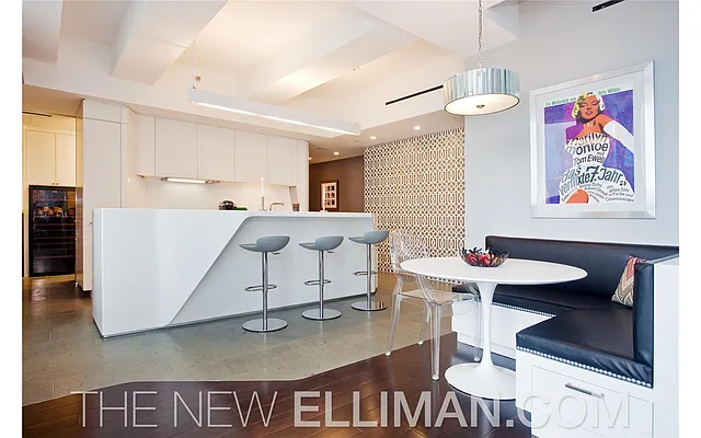 Sold by Douglas Elliman | media 21