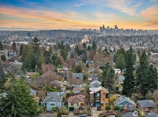 533 NE 89th St, Seattle, WA 98115