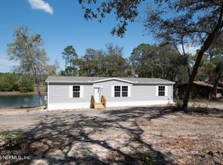 122 Galilee Shore Dr, Hawthorne, FL 32640